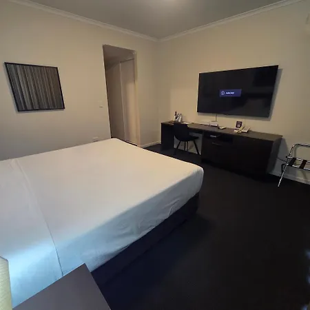 Sanno Marracoonda Perth Airport Hotel-2